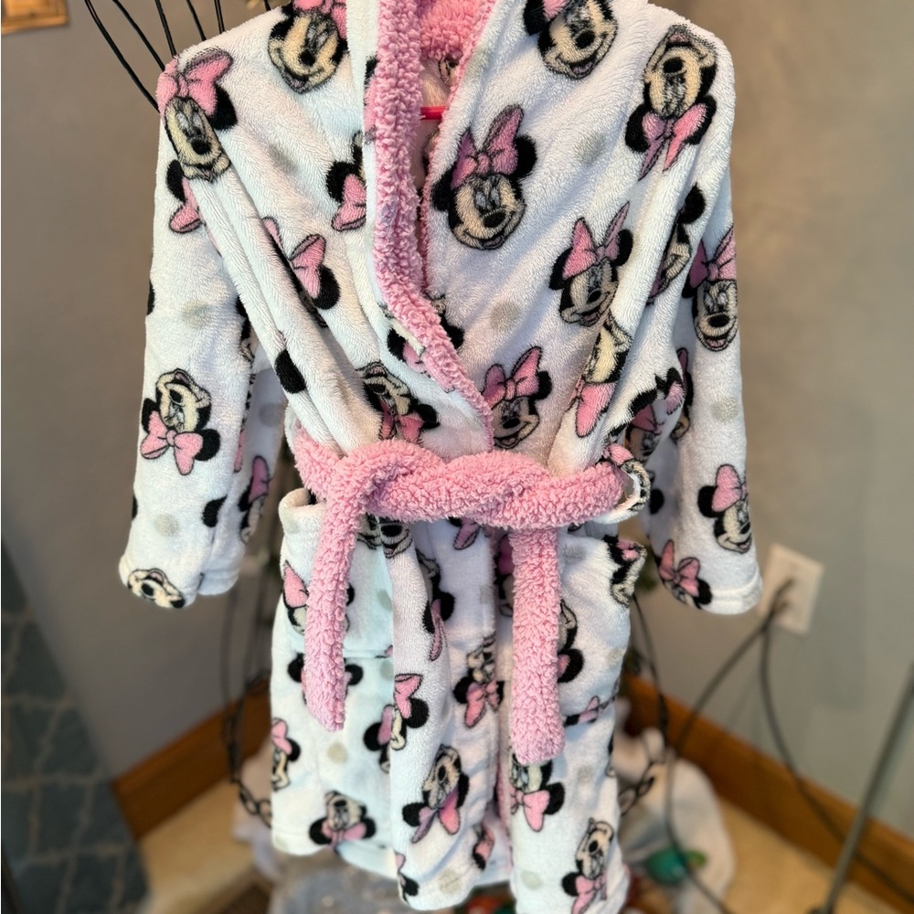 Kids Pink and White Pajamas